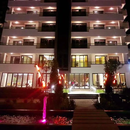 Canbakkal Luxury Suites Apart Otel 4*