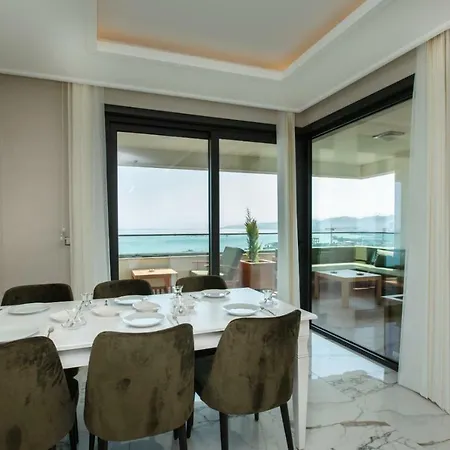 Canbakkal Luxury Suites Apart Otel