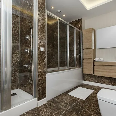 Canbakkal Luxury Suites 4* Trabzon