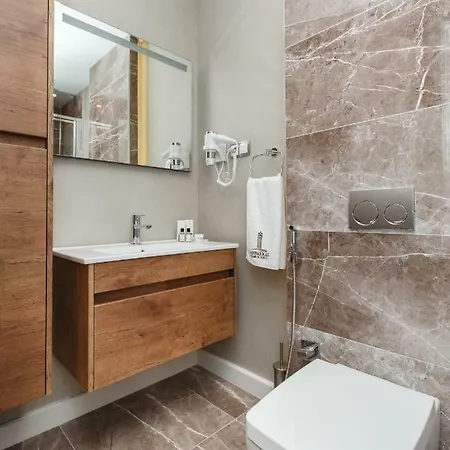 Canbakkal Luxury Suites 4* Trabzon